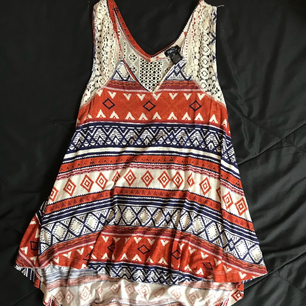 Juniors tank top